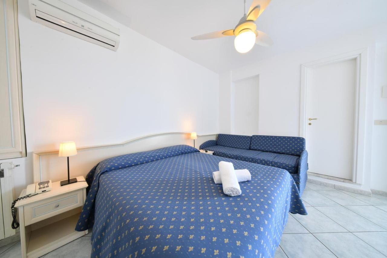 Hotel Noris Ischia Bagian luar foto
