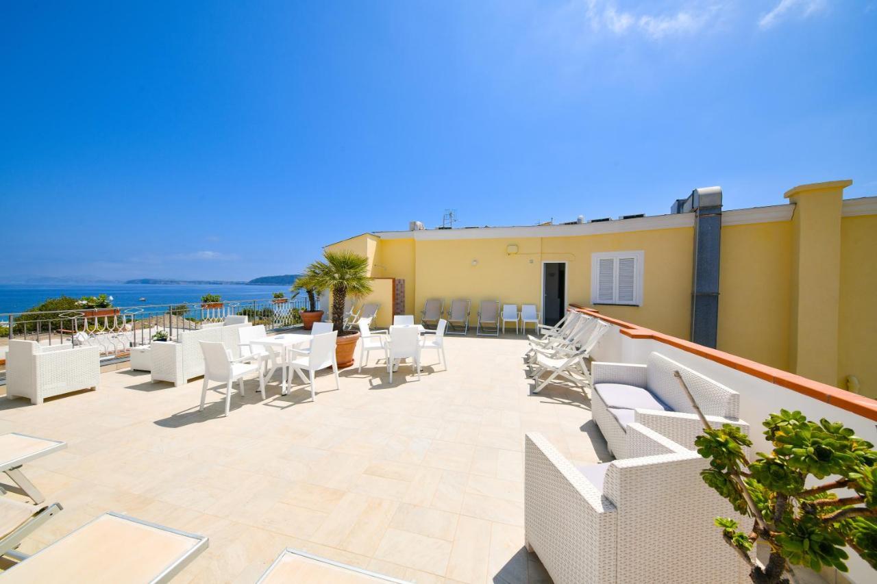 Hotel Noris Ischia Bagian luar foto