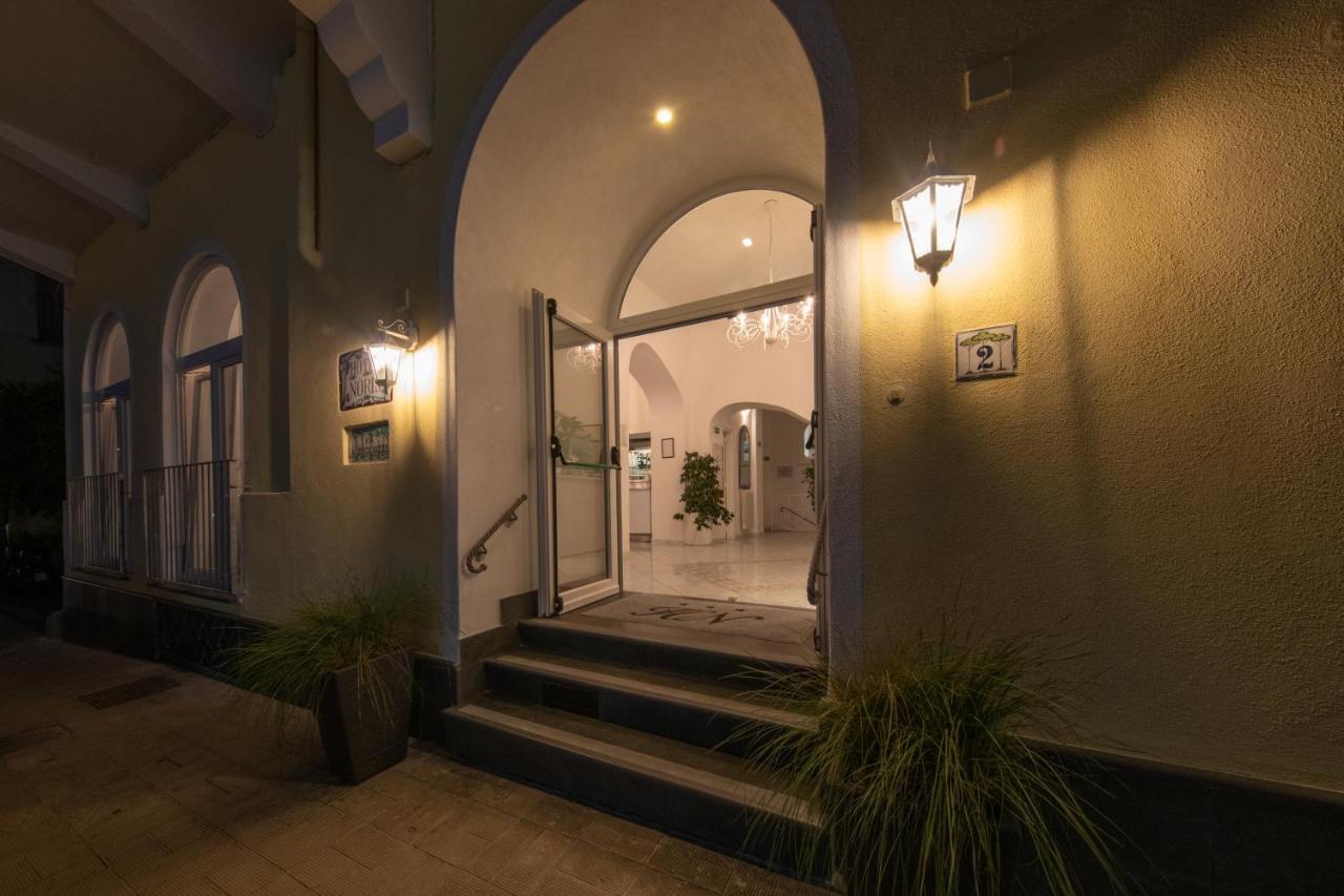 Hotel Noris Ischia Bagian luar foto